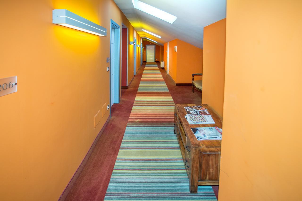 Hotel Fortyfive Chivasso Luaran gambar