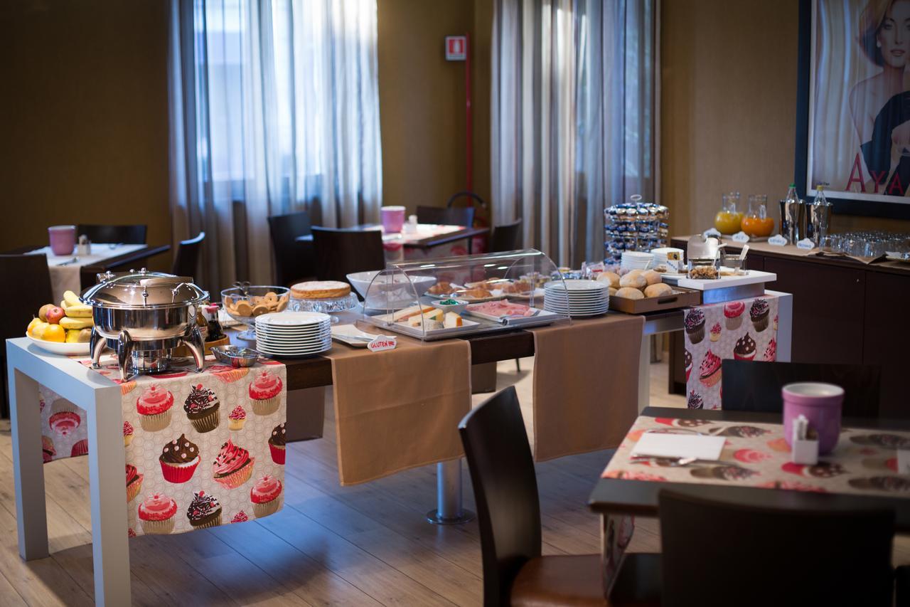 Hotel Fortyfive Chivasso Luaran gambar