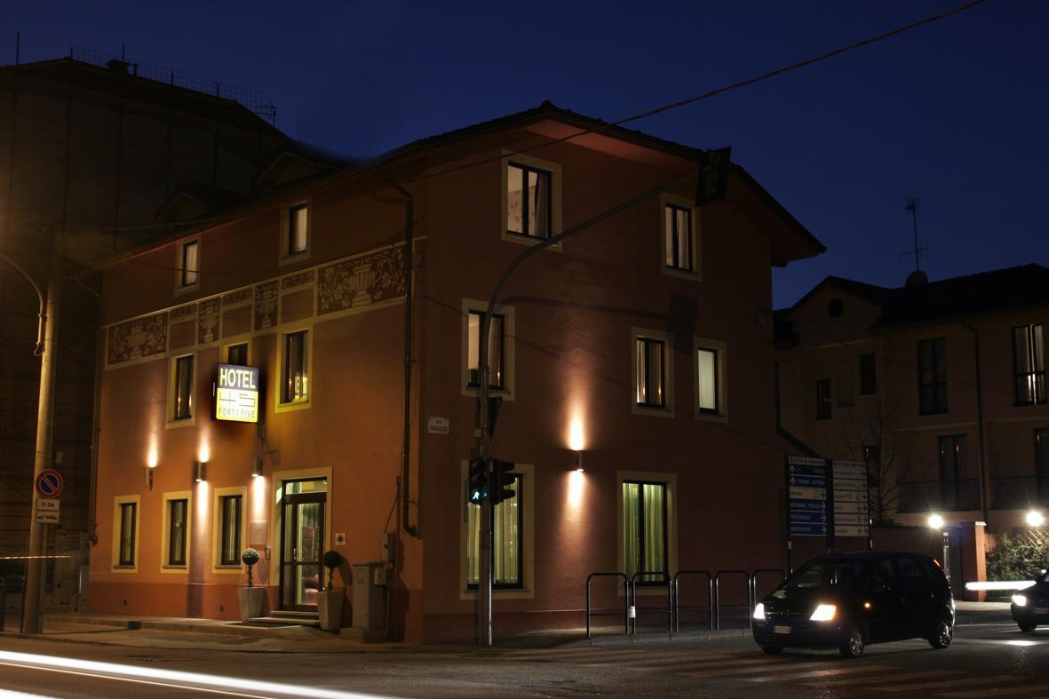 Hotel Fortyfive Chivasso Luaran gambar